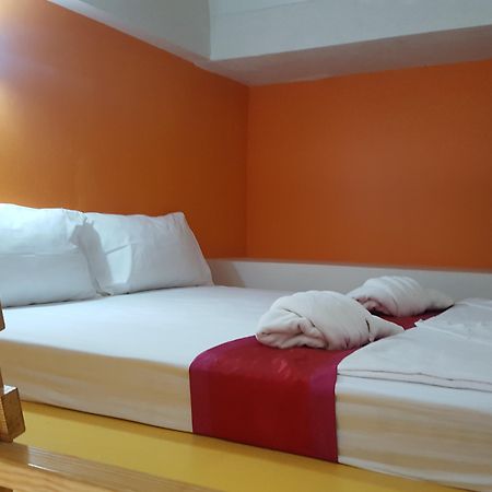 First&Frang Hotel-SHA Extra Plus Thong Sala Exterior foto