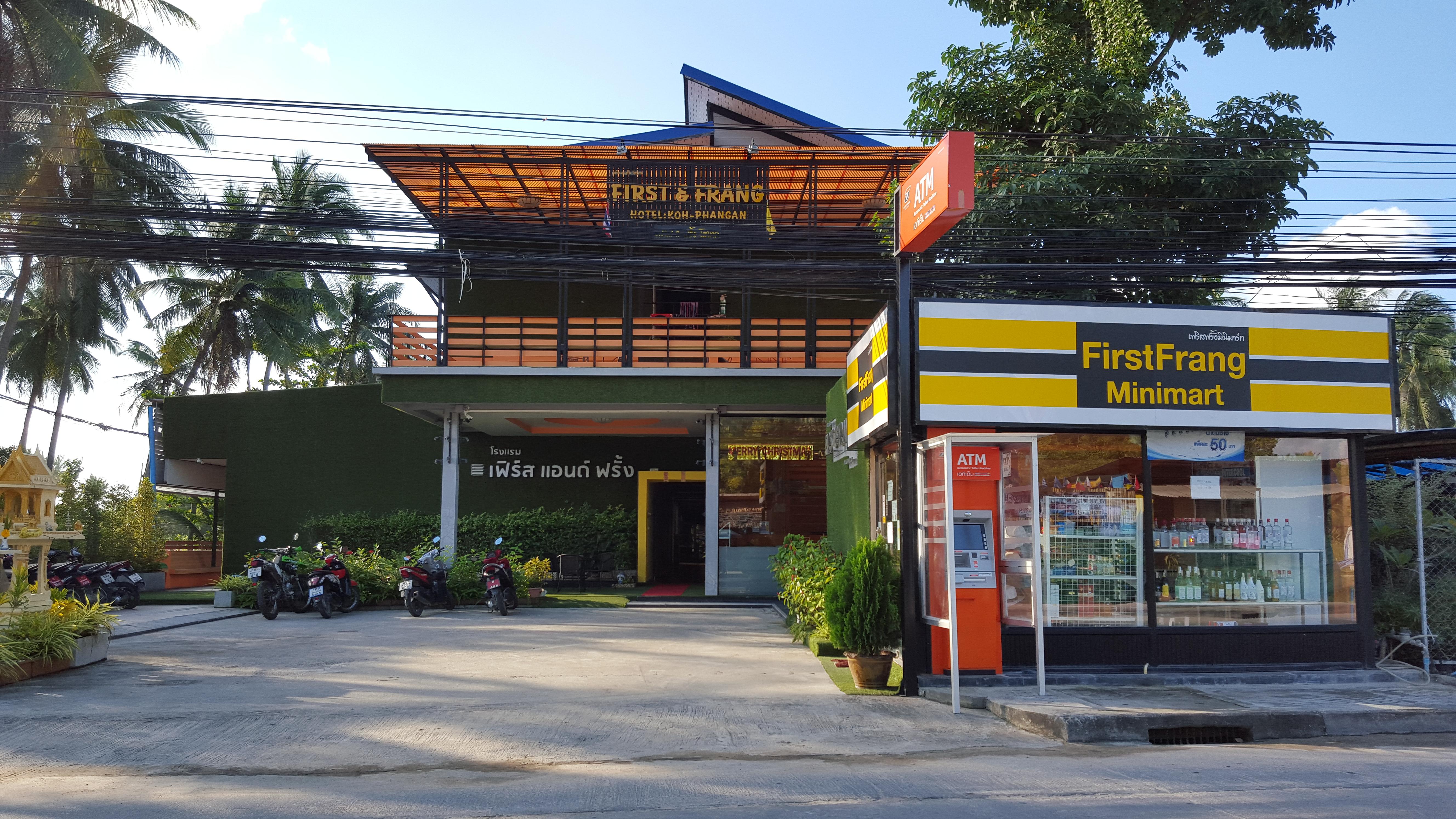 First&Frang Hotel-SHA Extra Plus Thong Sala Exterior foto